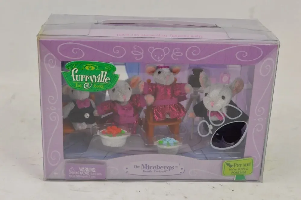Mattel Furryville The Micebergs Family Portrait Mouse Family Figure Set